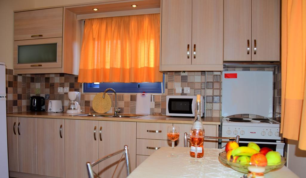 Villa Nostos โคโรนิ ภายนอก รูปภาพ