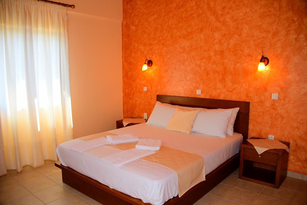 Villa Nostos โคโรนิ ภายนอก รูปภาพ
