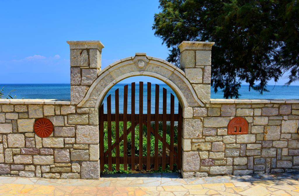 Villa Nostos โคโรนิ ภายนอก รูปภาพ