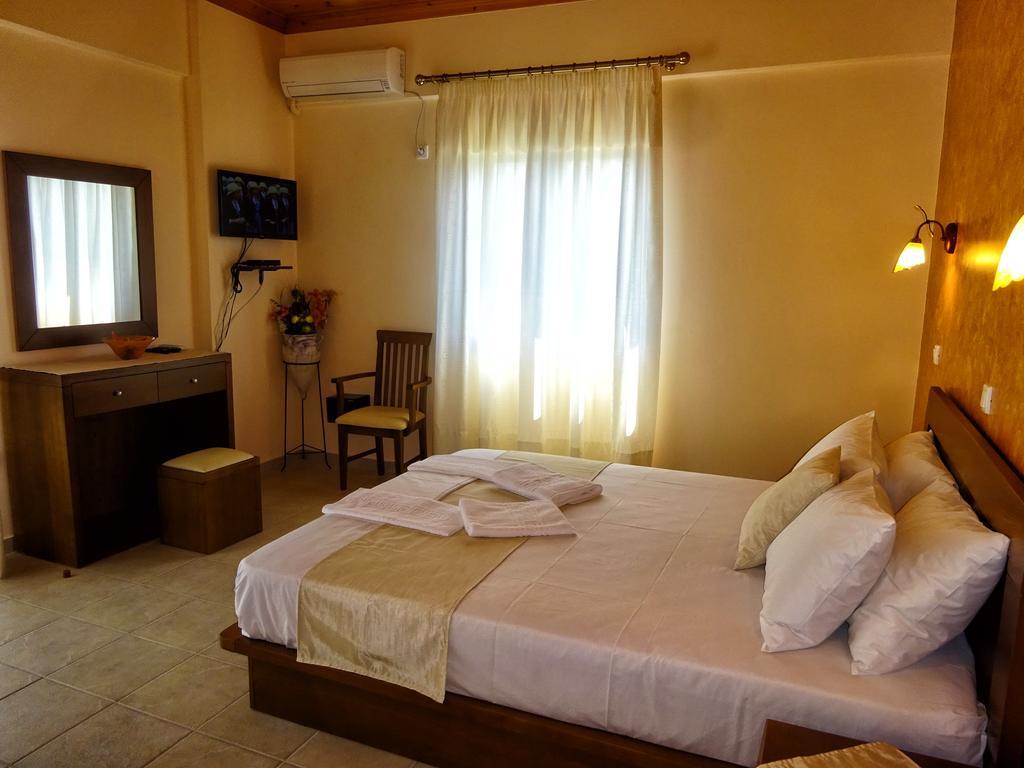Villa Nostos โคโรนิ ภายนอก รูปภาพ